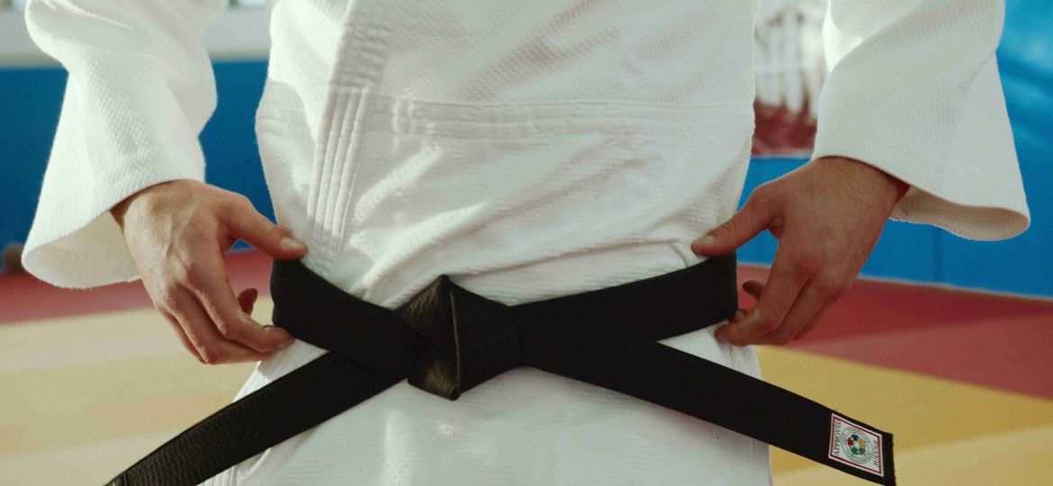 Taekwondo_pexels-artem-podrez-6253312_TS_FG