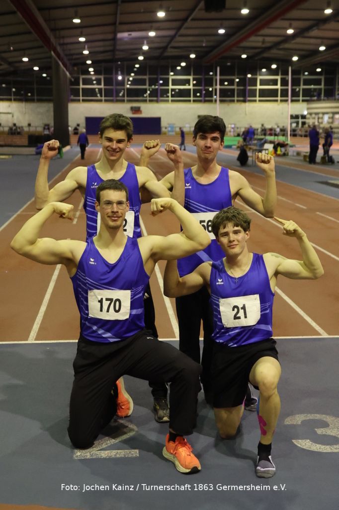 20260119_Bericht_3_16_TS Constantin Reiß (MU20) mit der 4x200-Meter-Staffel