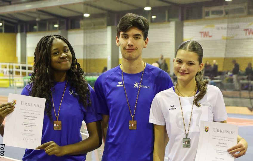 vlnr: Sevetlana da Silva, Constantin Reiß und Greta Kuhn