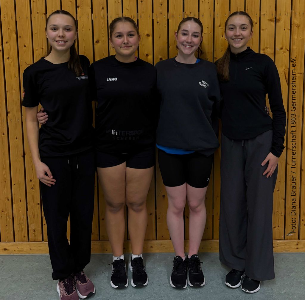Rope Skipping vlnr: Milena Riester, Emely Prel, Diana Brauer und Christina Khramtsov