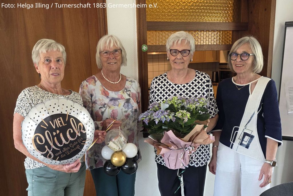 Geschenke und beste Wünsche von den "Damen 60 plus"