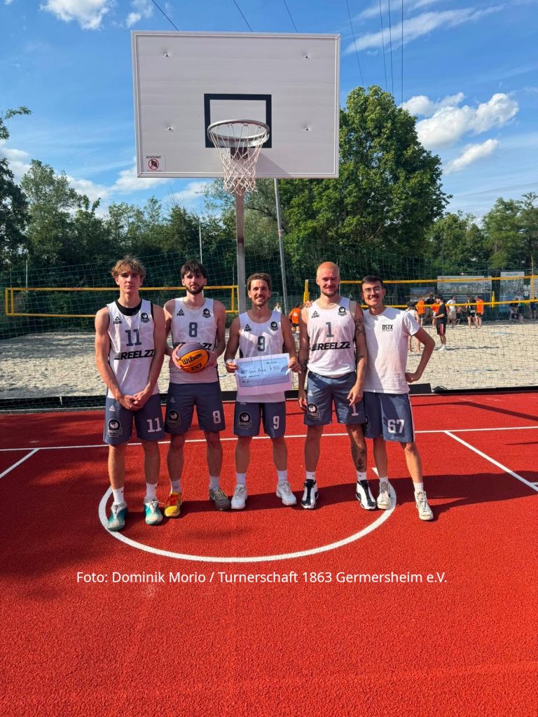 Die Gewinner des Basketball 3v3-Turniers Die Gewinner des Basketball 3v3-Turniers