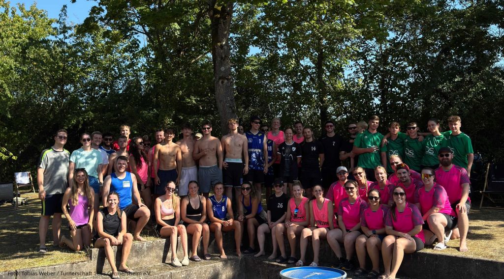 Teilnehmer bei der 1. Germersheimer Beachvölkerball-Meisterschaft